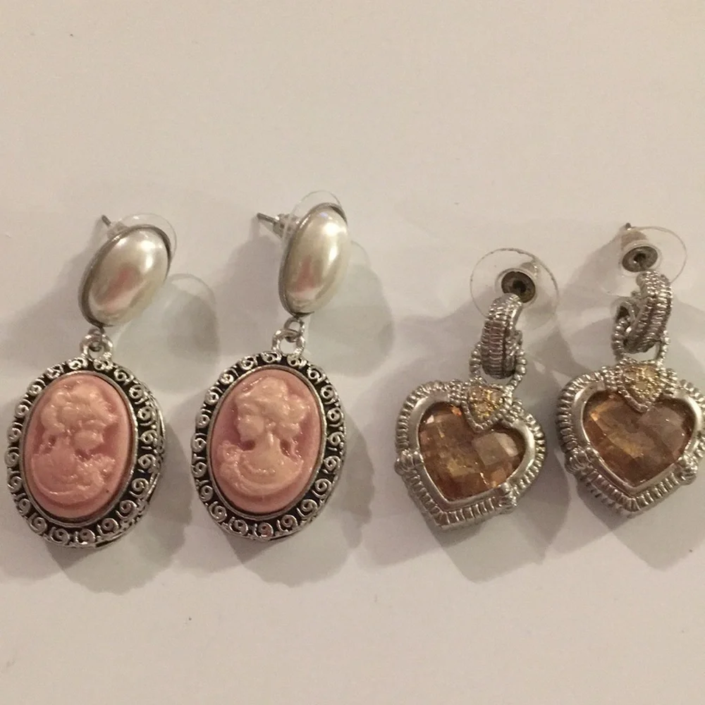 Dangle earrings (N) - Picture 2 of 4